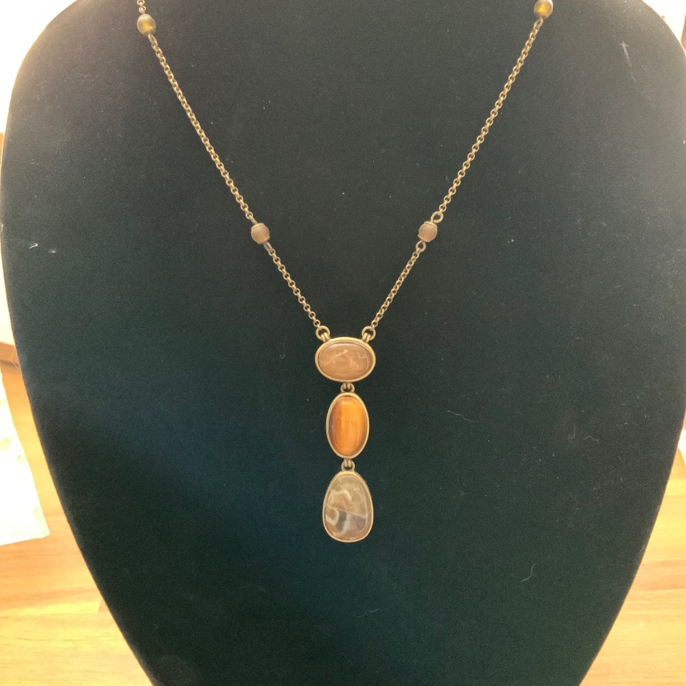 3 stone necklace